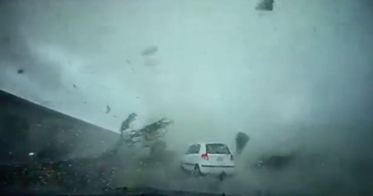 Tornade en pleine ville au Taïwan