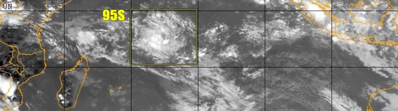 95S 15/11/14 15H UTC