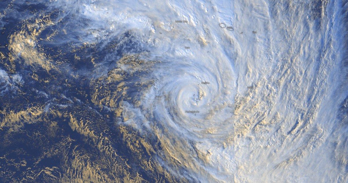 Cyclone tropical tino 1
