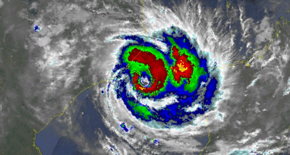 22 dec 81 2340utc