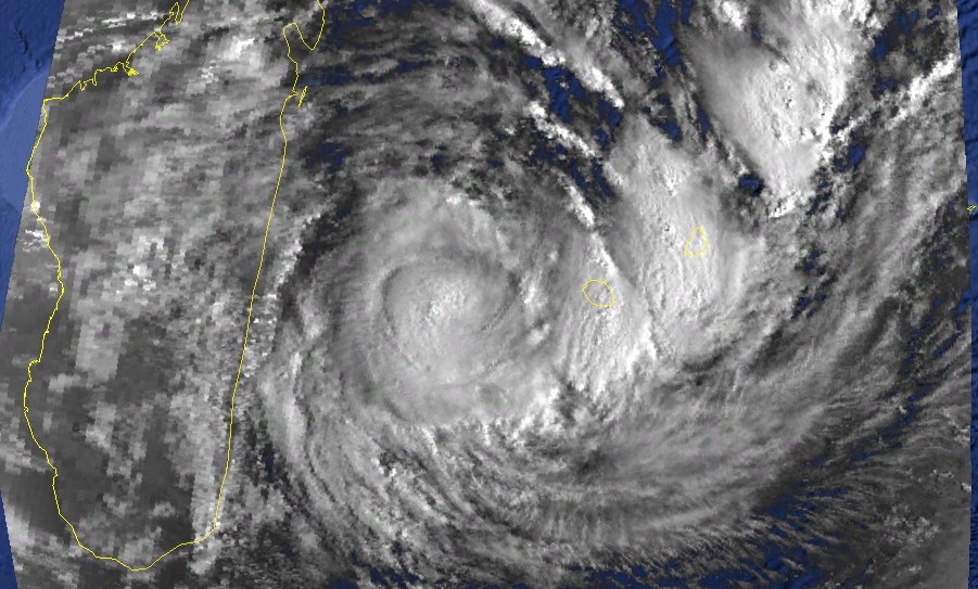 25 jan 80 0326utc (sat. NOAA6) zoom