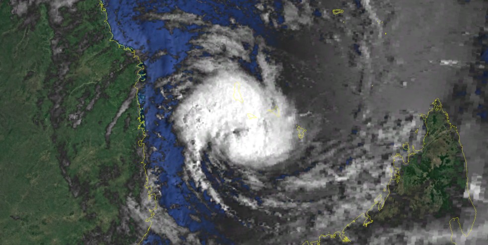 30 nov 80 0455utc