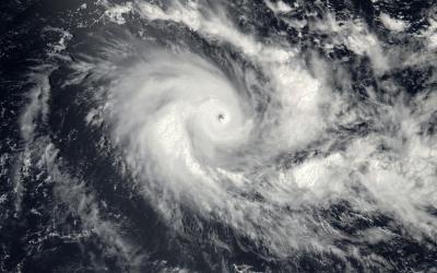 Cyclone Intense ÉMERAUDE le 17/03/2016-NPP