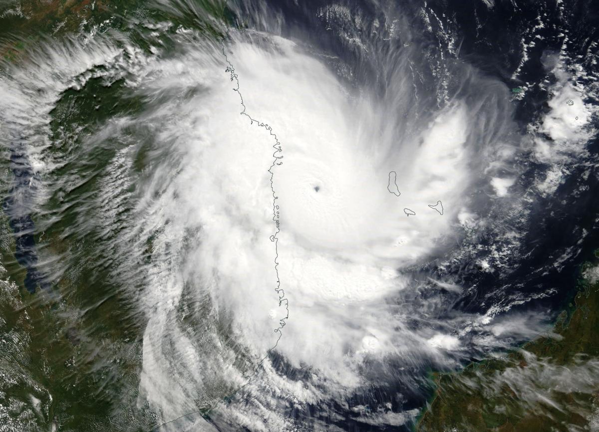 Cyclone Tropical Intense KENNETH le 25/04/2019 TERRA