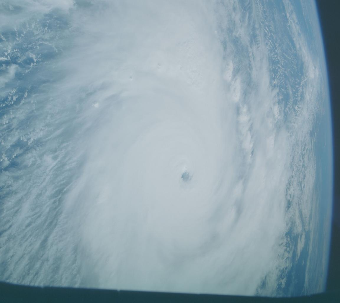 Vue d'ensemble du cyclone Kamisy depuis l'espace