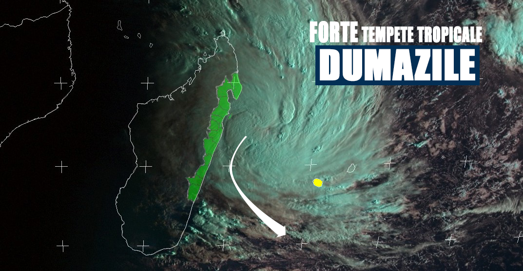 DUMAZILE se renforce et devient forte tempête tropicale