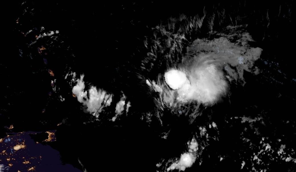 ISAAC : Vigilance orange cyclone pour la Guadeloupe et la Martinique