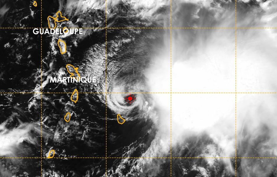 La tempête tropicale KIRK en approche finale de l'arc des Antilles