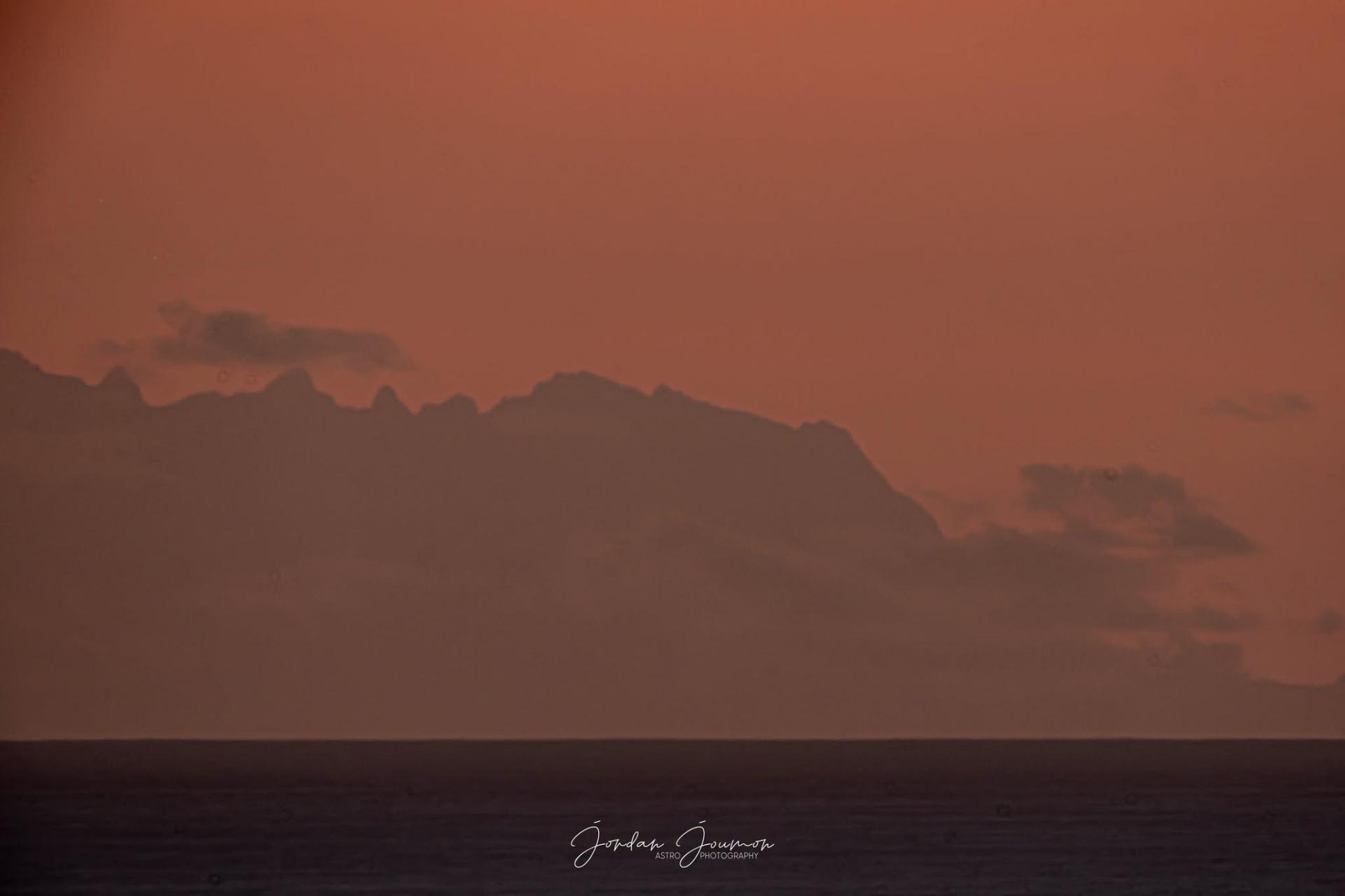 Peut-on voir La Réunion depuis Maurice ? Oui, et voici pourquoi