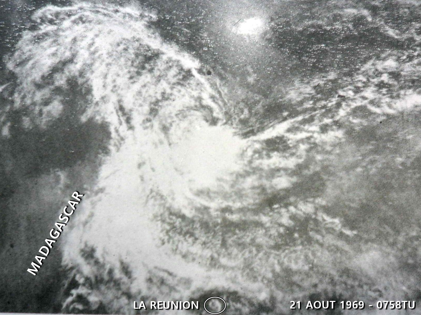 Y a-t-il déjà eu des tempêtes tropicales au mois d'août?