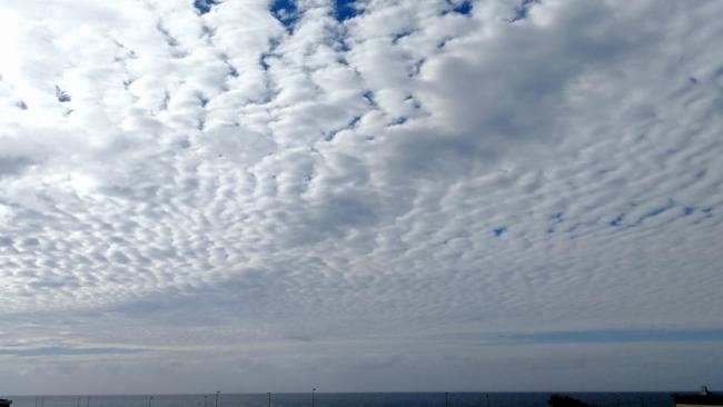 Formation nuageuse très esthétique dans le ciel de la Réunion