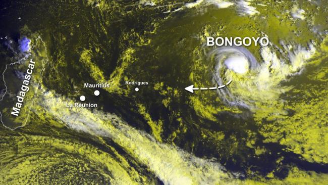 Bongoyo proche du stade de forte tempête avant de commencer à s'affaiblir