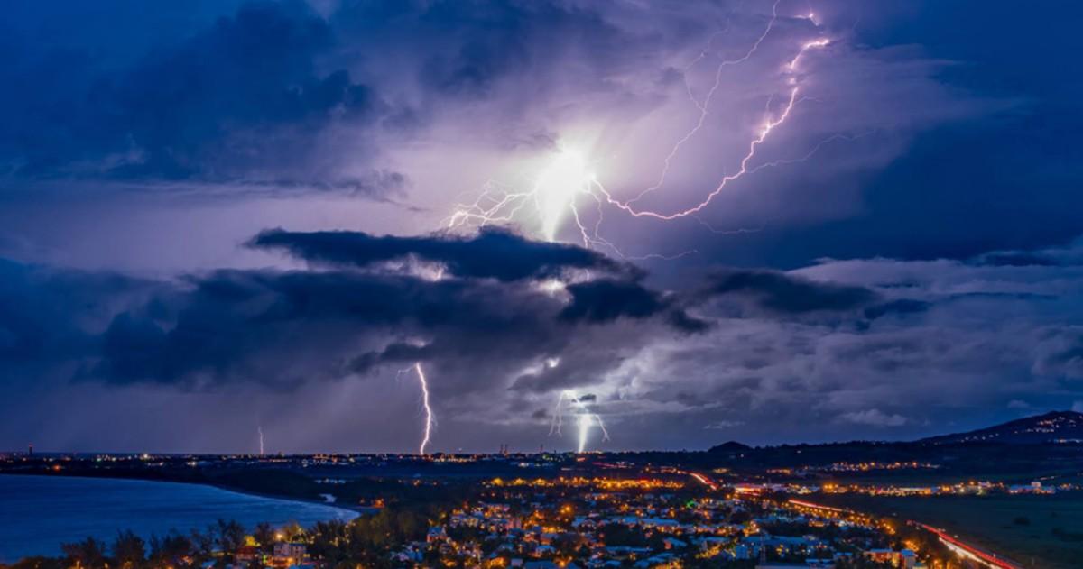 Chasseur d orage la reunion