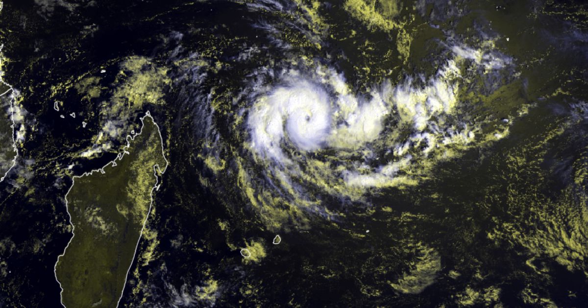 CILIDA bientôt cyclone tropical tout en se rapprochant des Mascareignes