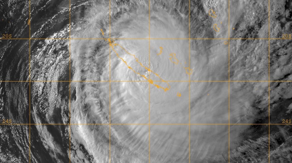 Cyclone cook sur la nouvelle caledonie