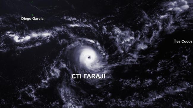 Une trajectoire erratique pour le puissant cyclone intense Faraji