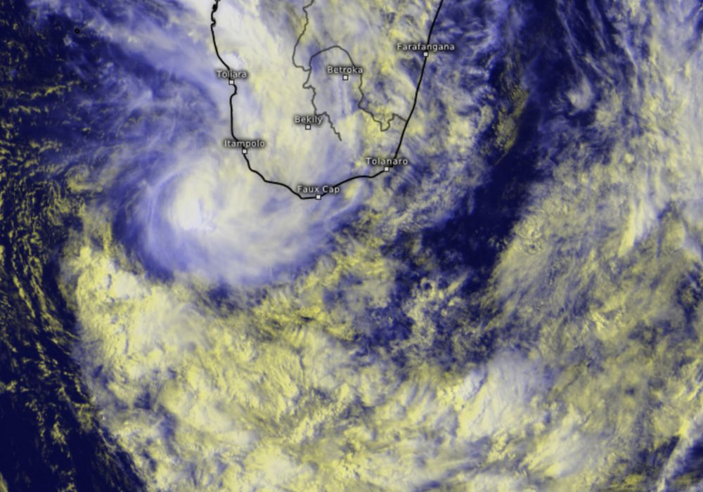 tempête tropicale EKETSANG