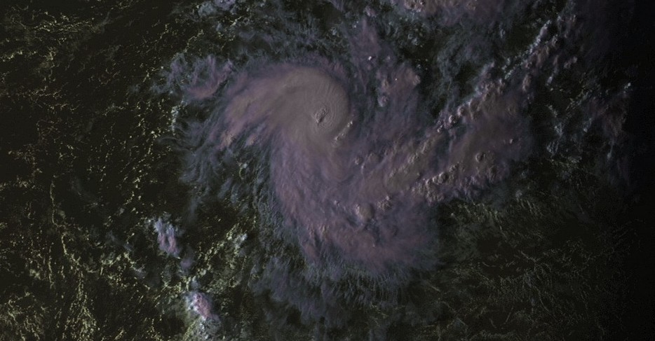 Émeraude pressé de devenir un cyclone