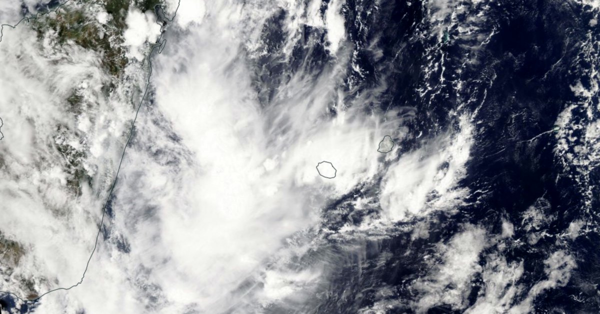 Forte activité orageuse entre Madagascar et la Réunion