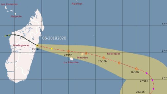 Zone Perturbée 6 : La Réunion et l'île Maurice en alerte cyclonique