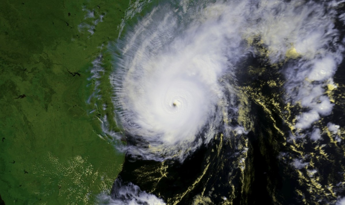 Cyclone GAY frappant l'Inde en 1989