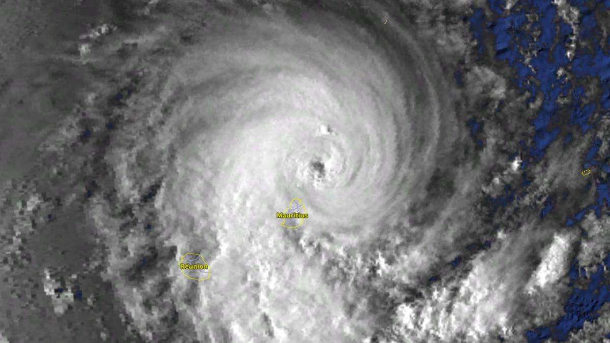 Cyclone tropical HOLLANDA (1994) à Maurice, 25 ans déjà!