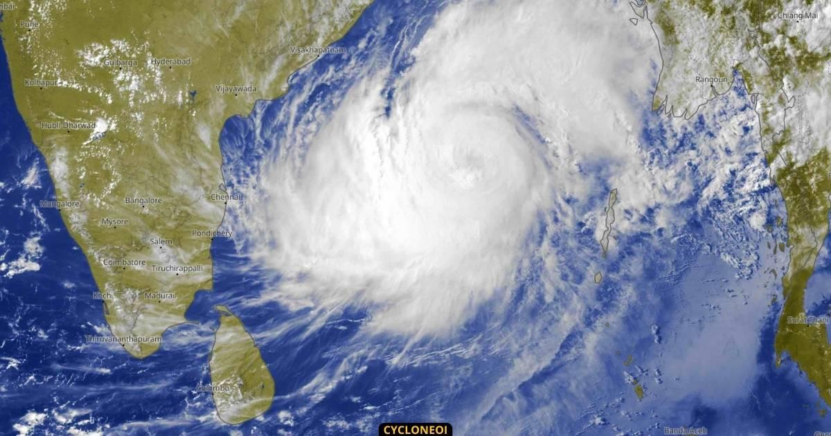 Le cyclone MOCHA se renforce et inquiète de plus en plus