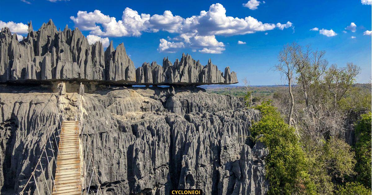 Tsingy de Bemaraha : la forêt de pierre de Madagascar