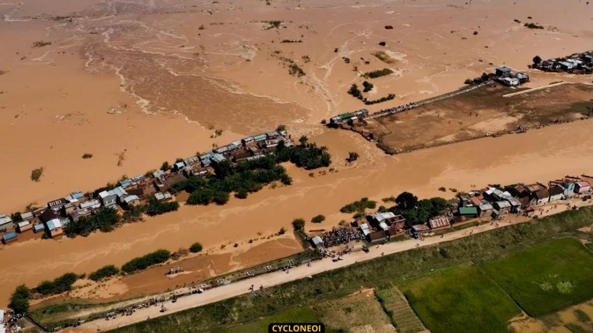 Madagascar : des digues cèdent, Tananarive submergée