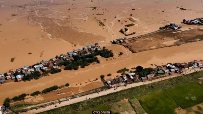 Madagascar : des digues cèdent, Tananarive submergée