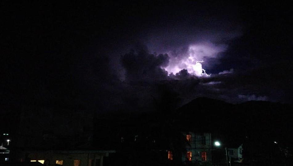 Une nuit électrique à l'île Maurice