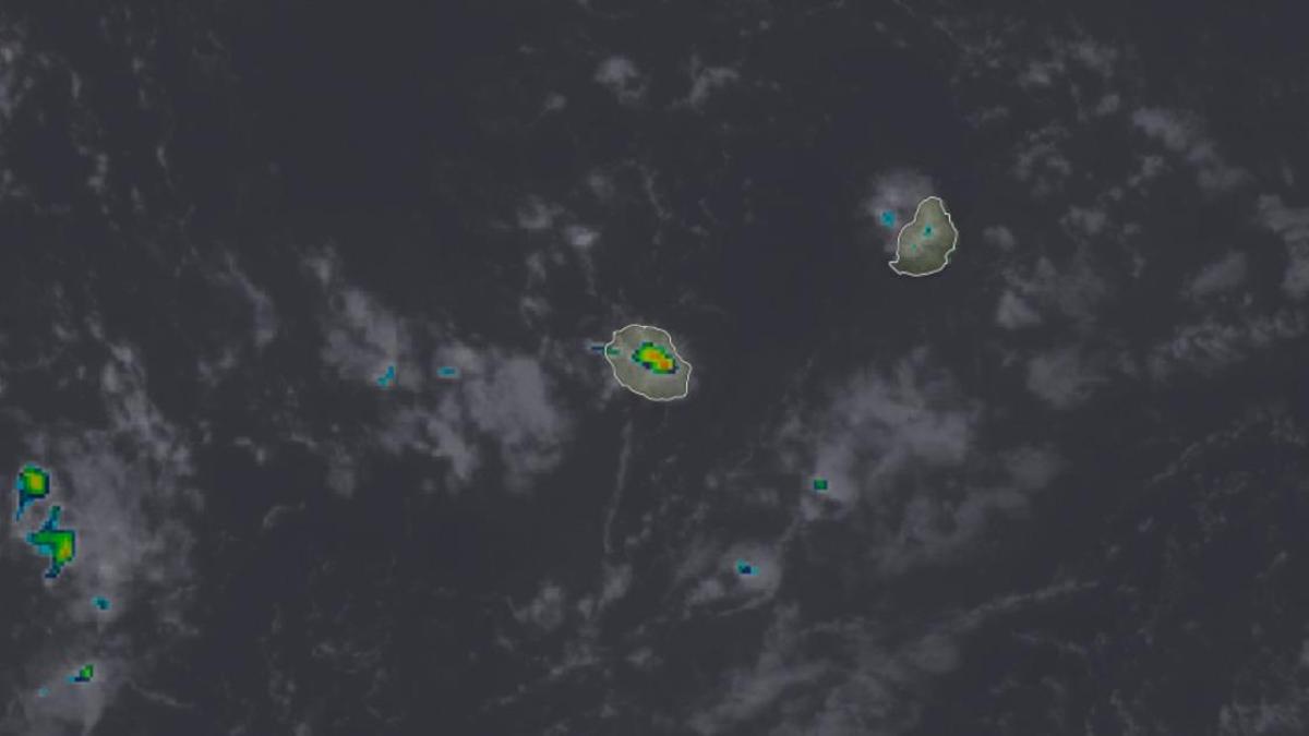 Fortes précipitations localisées sur la Réunion - Dimanche 24 Janvier 2021 à 15h