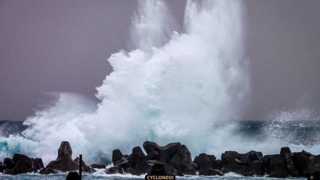 Météo à La Réunion : Attention à la houle sur l'Ouest et le Sud