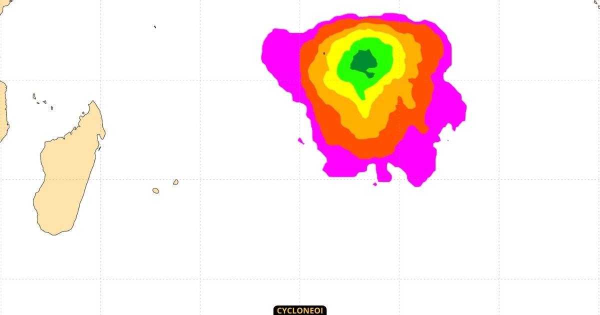 Risque de formation d une tempe te tropicale en hausse au nord est de la re union