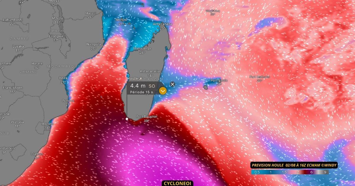 Risque de forte houle a madagascar et la re union