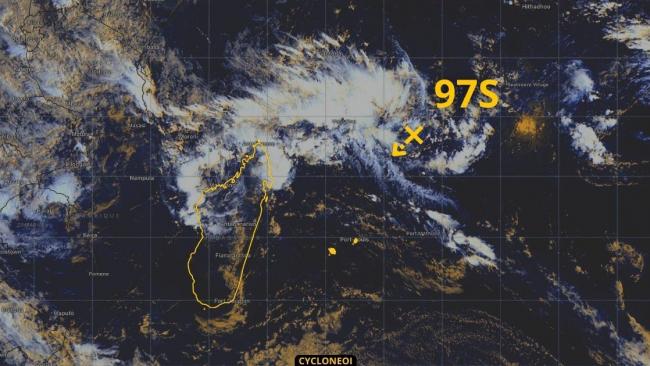 La probable future tempête Belal identifiée et numérotée 97S en attendant