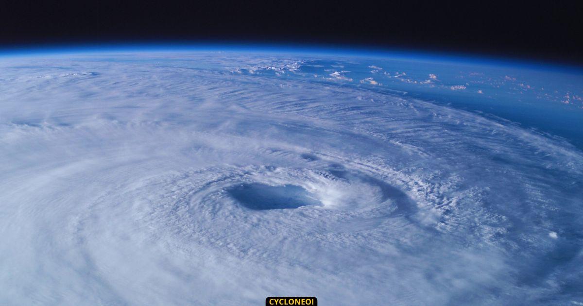 Saison cyclonique 2024/2025 : Météo-France dévoile ses pronostics