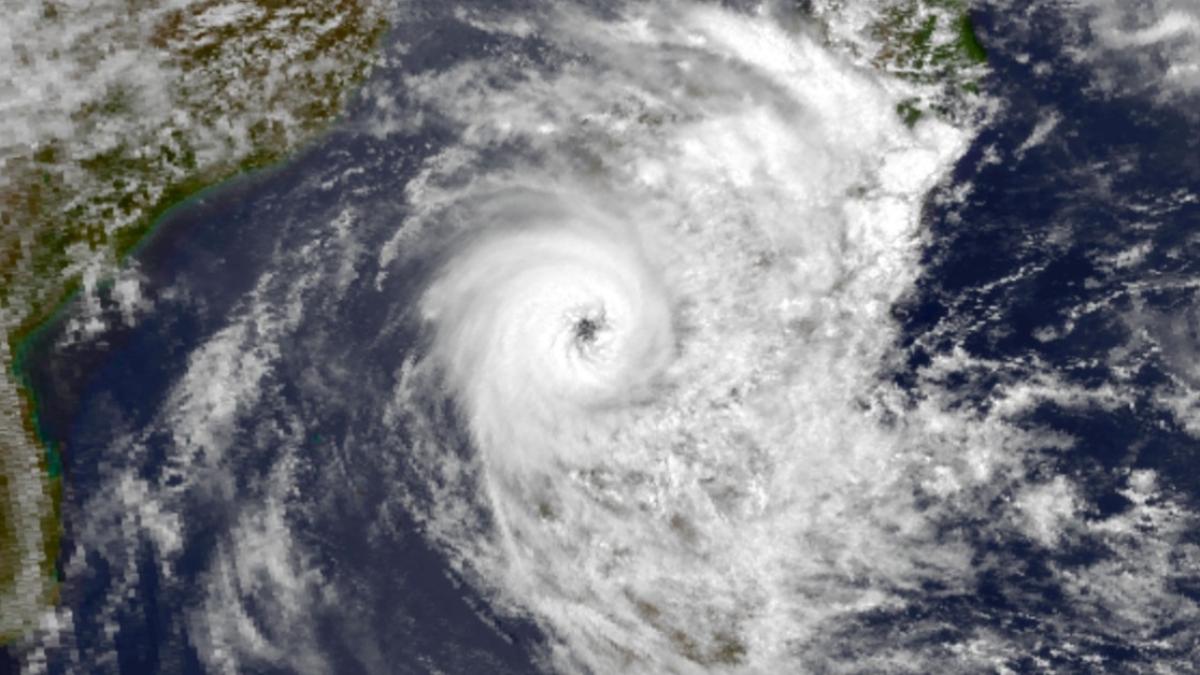 CALASANJY, un des pires cyclones de la côte Ouest de Madagascar