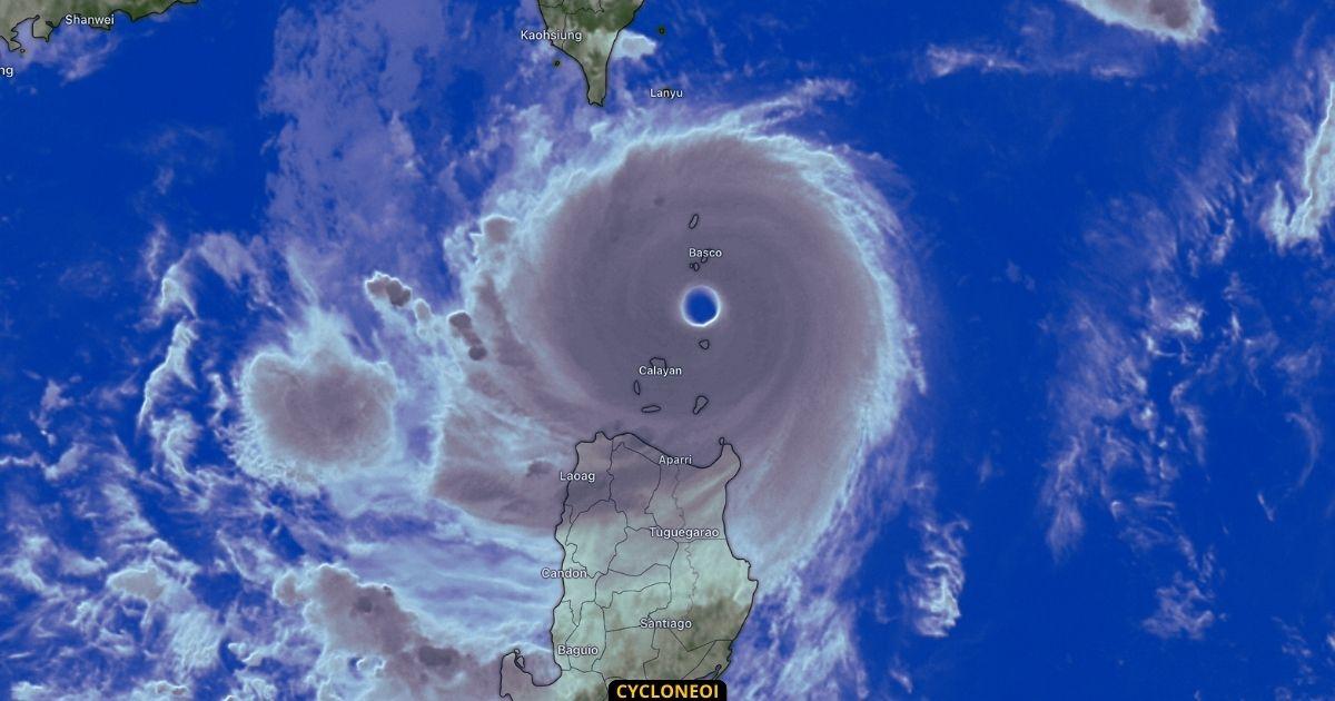 Super typhon saola rafales de 300 kmh