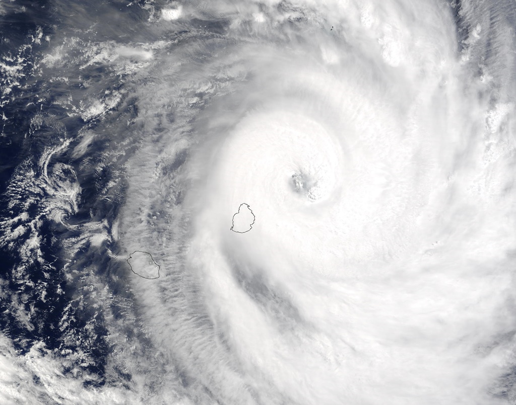 Tc gerry 13 feb 2003 0625z 1 