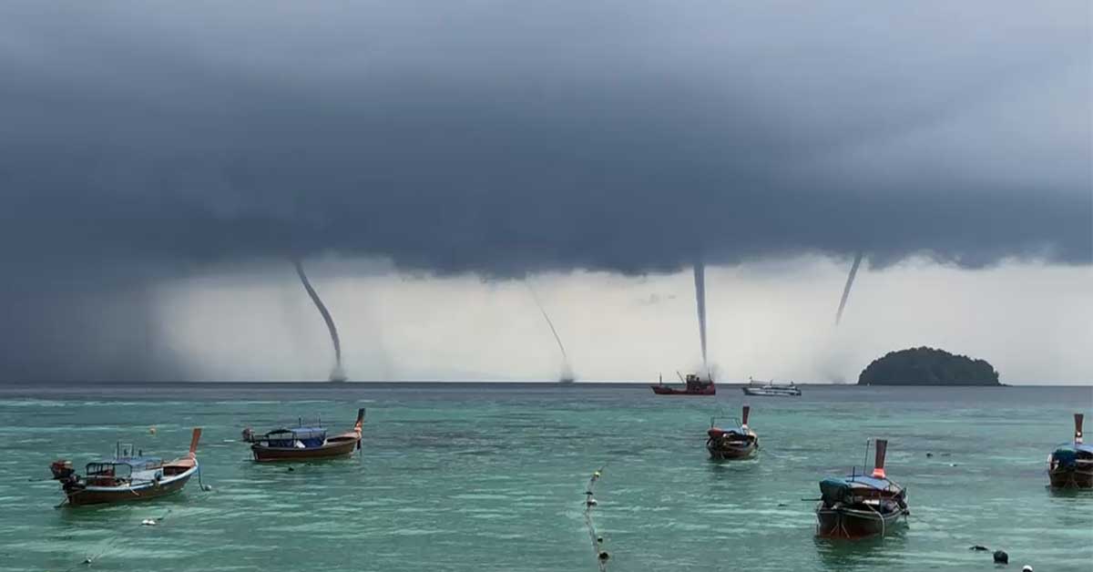 Spectaculaires trombes marines au large de la Thaïlande