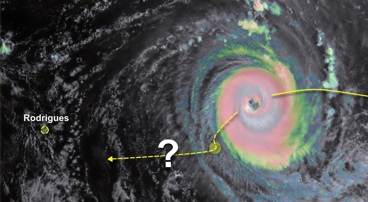 Trajctoire cyclone habana 12 mars