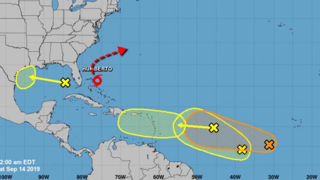 Humberto près des Bahamas et plusieurs ondes tropicales vers les Petites Antilles