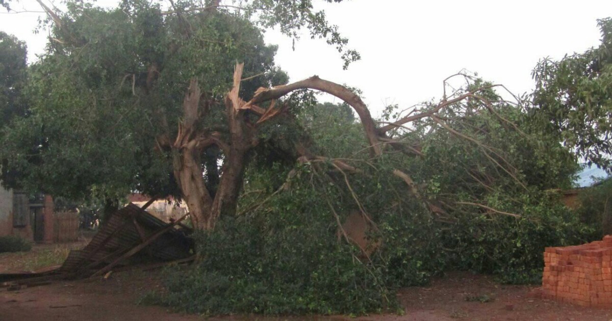 Violent orage a madagascar