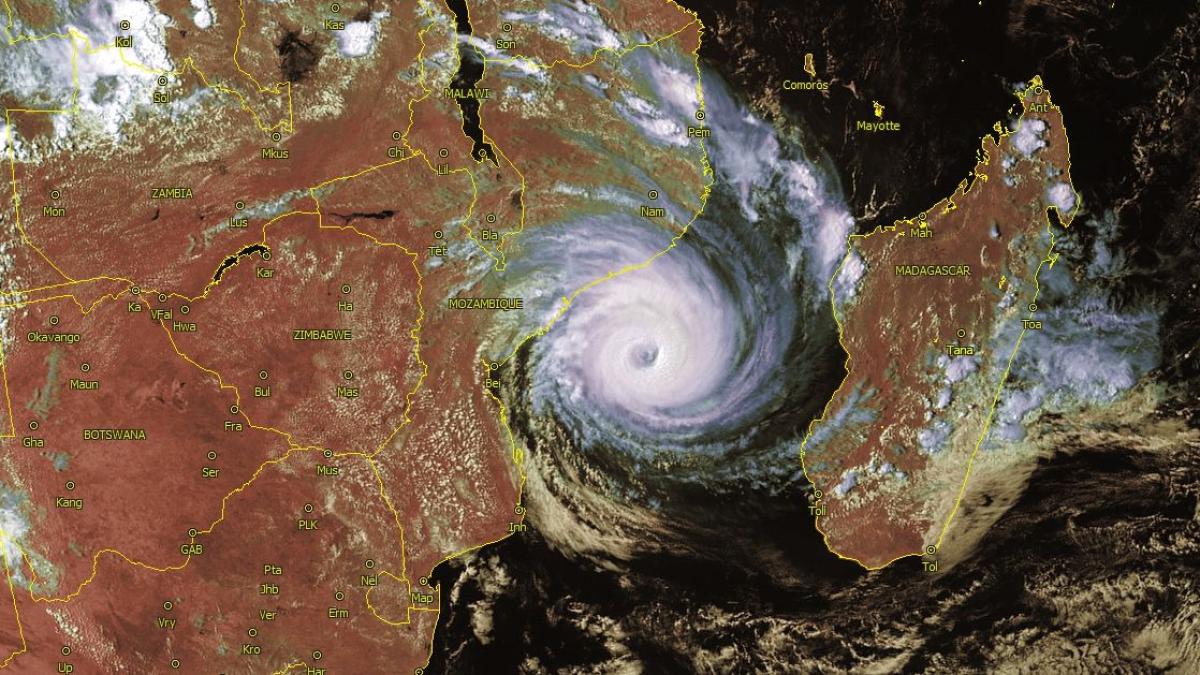 L'oeil du cyclone IDAI s'élargit et une nouvelle tempête tropicale en vue